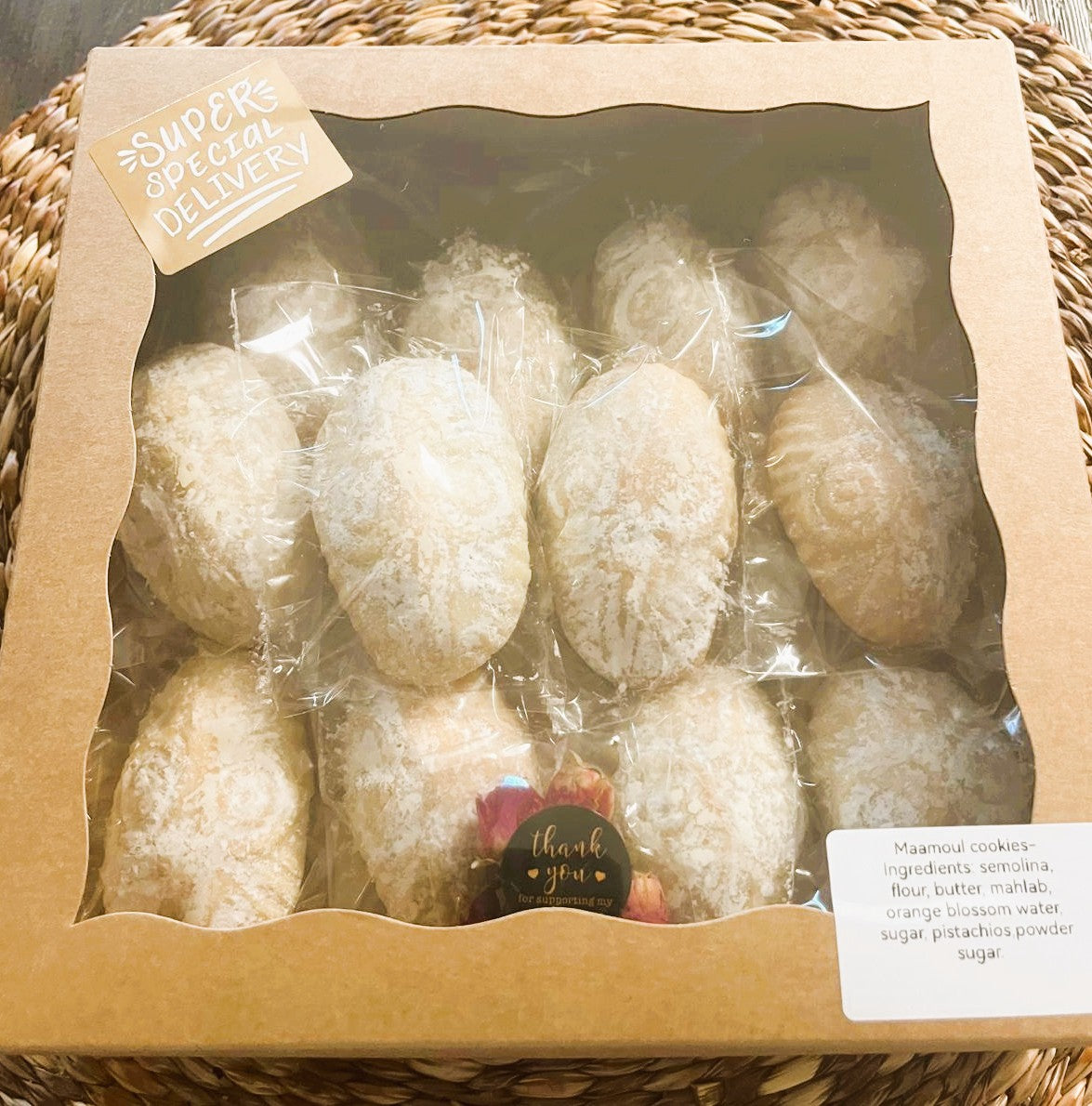 Lebanese Pistachio Maamoul 12 Pieces